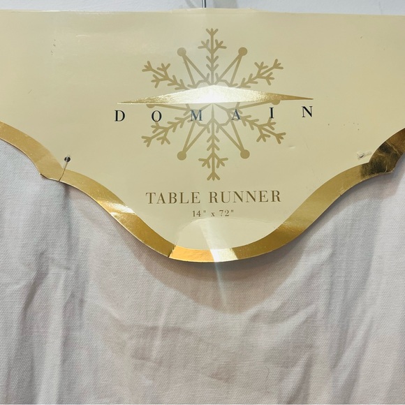NWT Domain Cat glasses table runner 14 X 72 - Picture 6 of 8